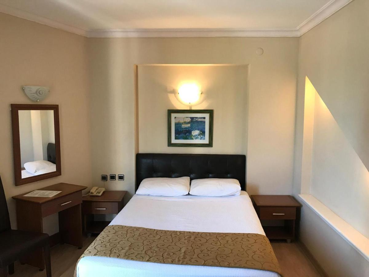 Afytos Oeren Park Mtk Hotel Ngoại thất bức ảnh