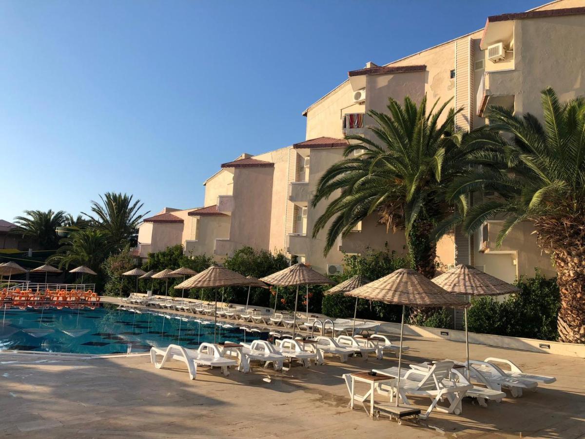 Afytos Oeren Park Mtk Hotel Ngoại thất bức ảnh